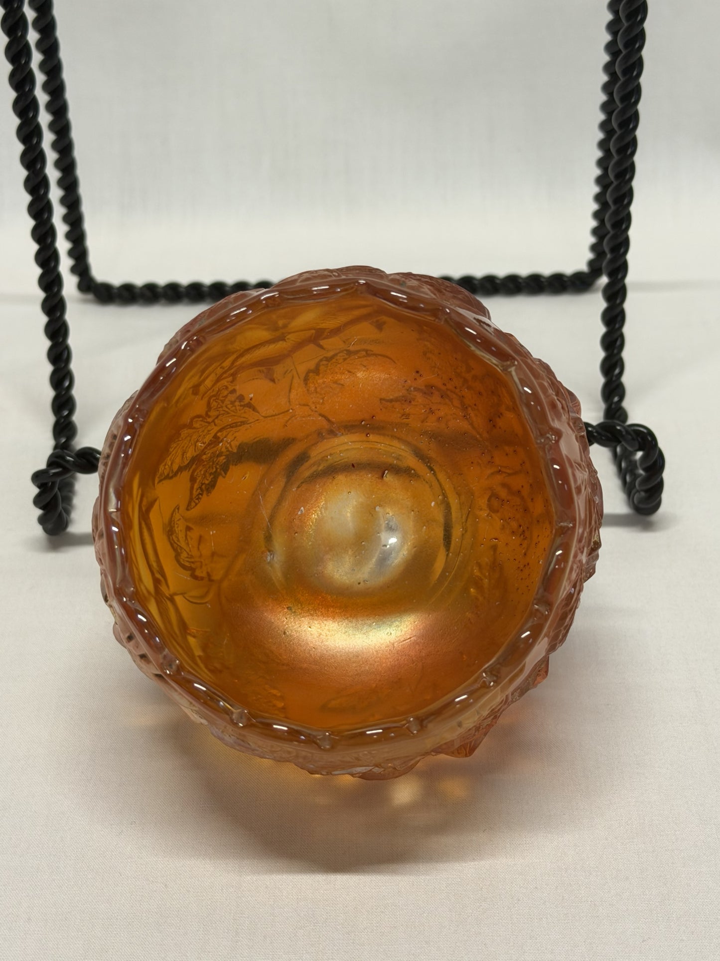 Dugan Marigold Carnival Glass Wreath of Roses Antique Rose Bowl