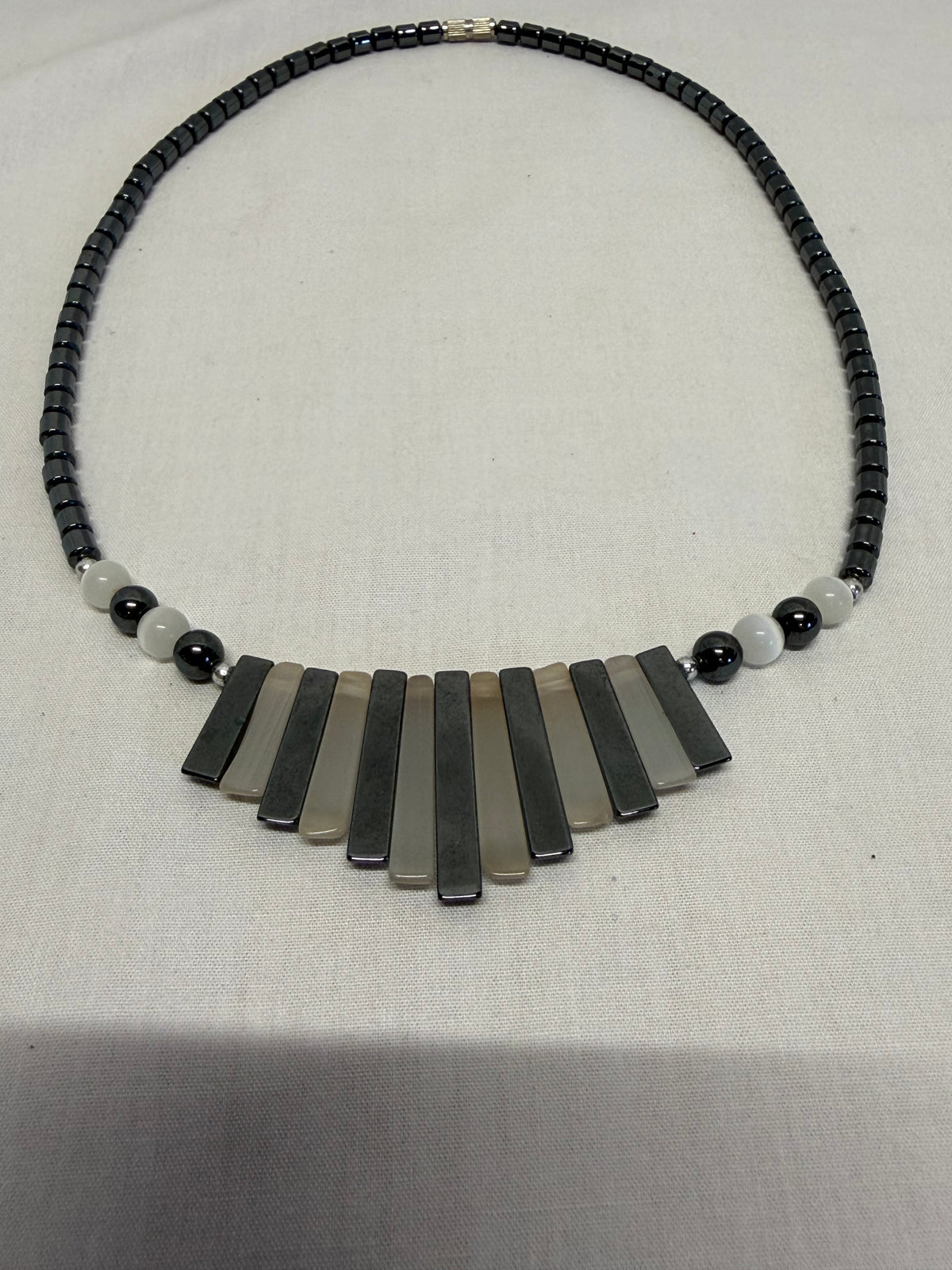Vintage 17.5" Hermatite & Mother of Pearl Fan Bib Necklace