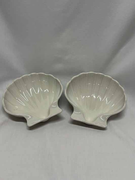 Hall China Company Clam Shell Dishes Made in USA #230