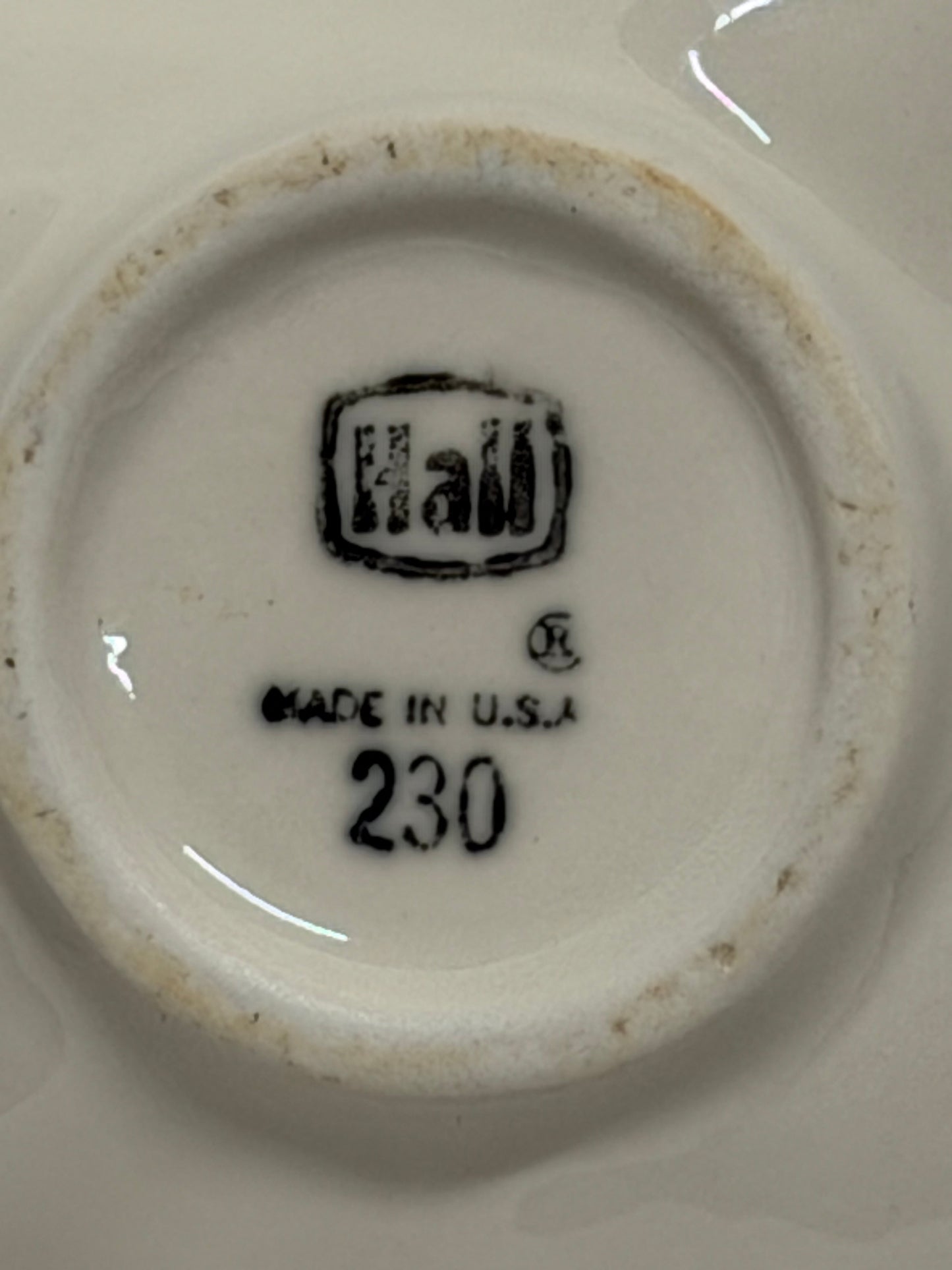 Hall China Company Clam Shell Dishes Made in USA #230