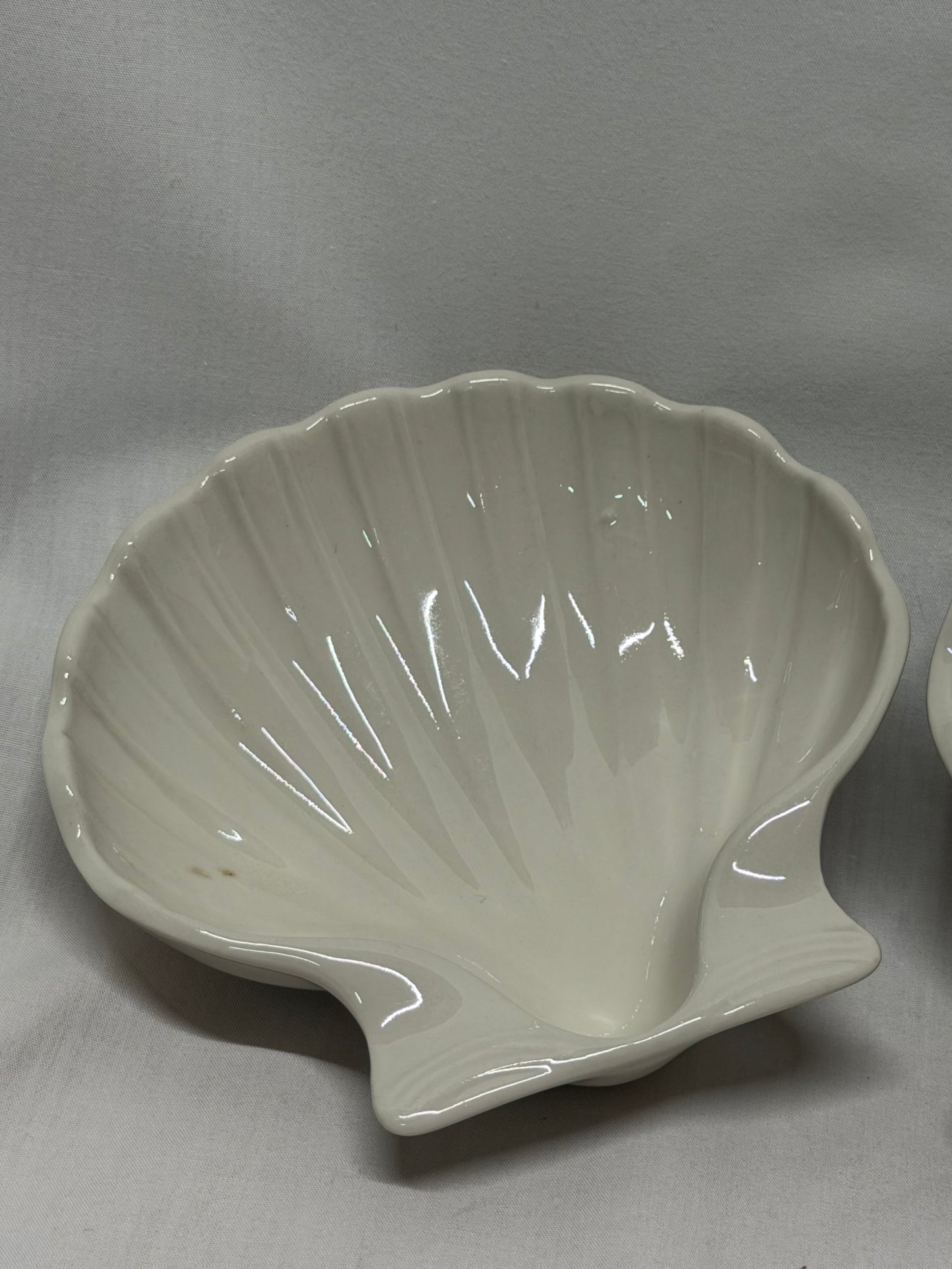 Hall China Company Clam Shell Dishes Made in USA #230
