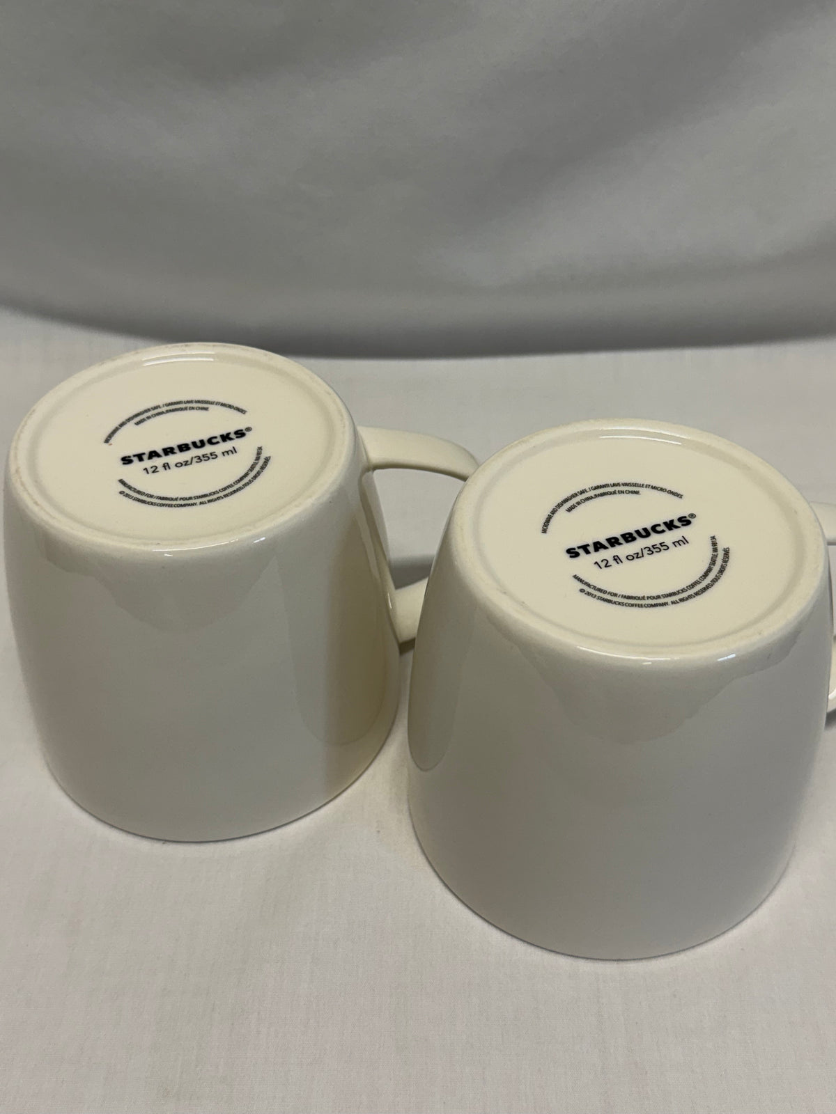 Set of 2 2013 Starbucks 12 oz White Mugs Green & White Siren Logo