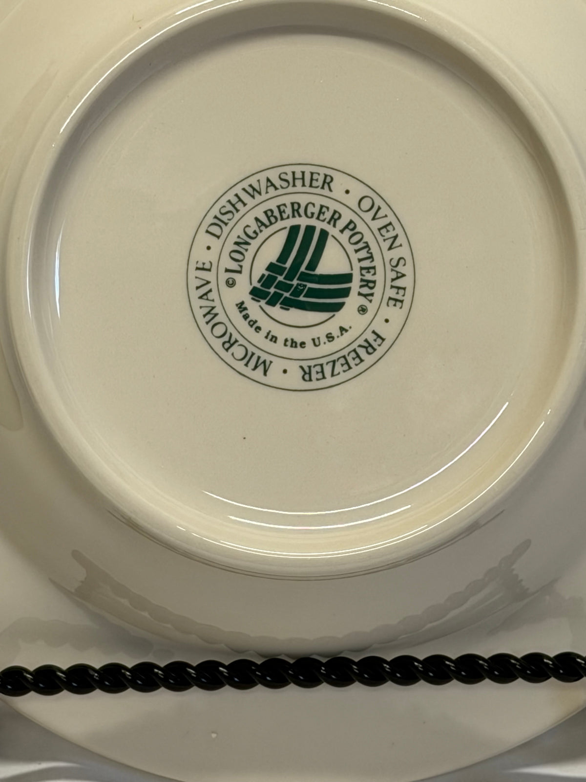 Longaberger Woven Traditions Heritage Green Rim Soup Bowl USA 8 1/8"