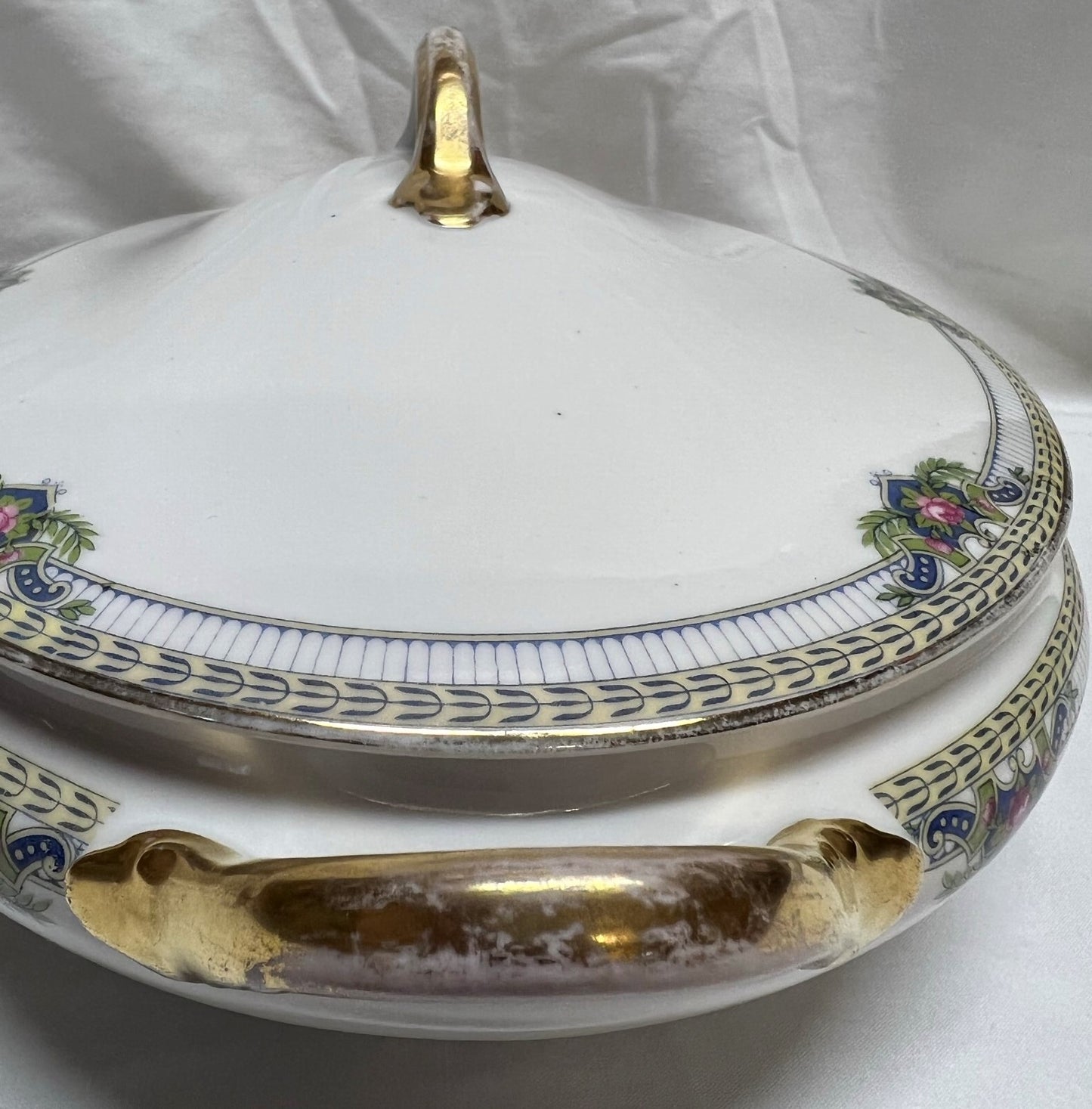 Noritake Montclare Covered Vegetable Bowl Nippon Green M Backstamp Antique