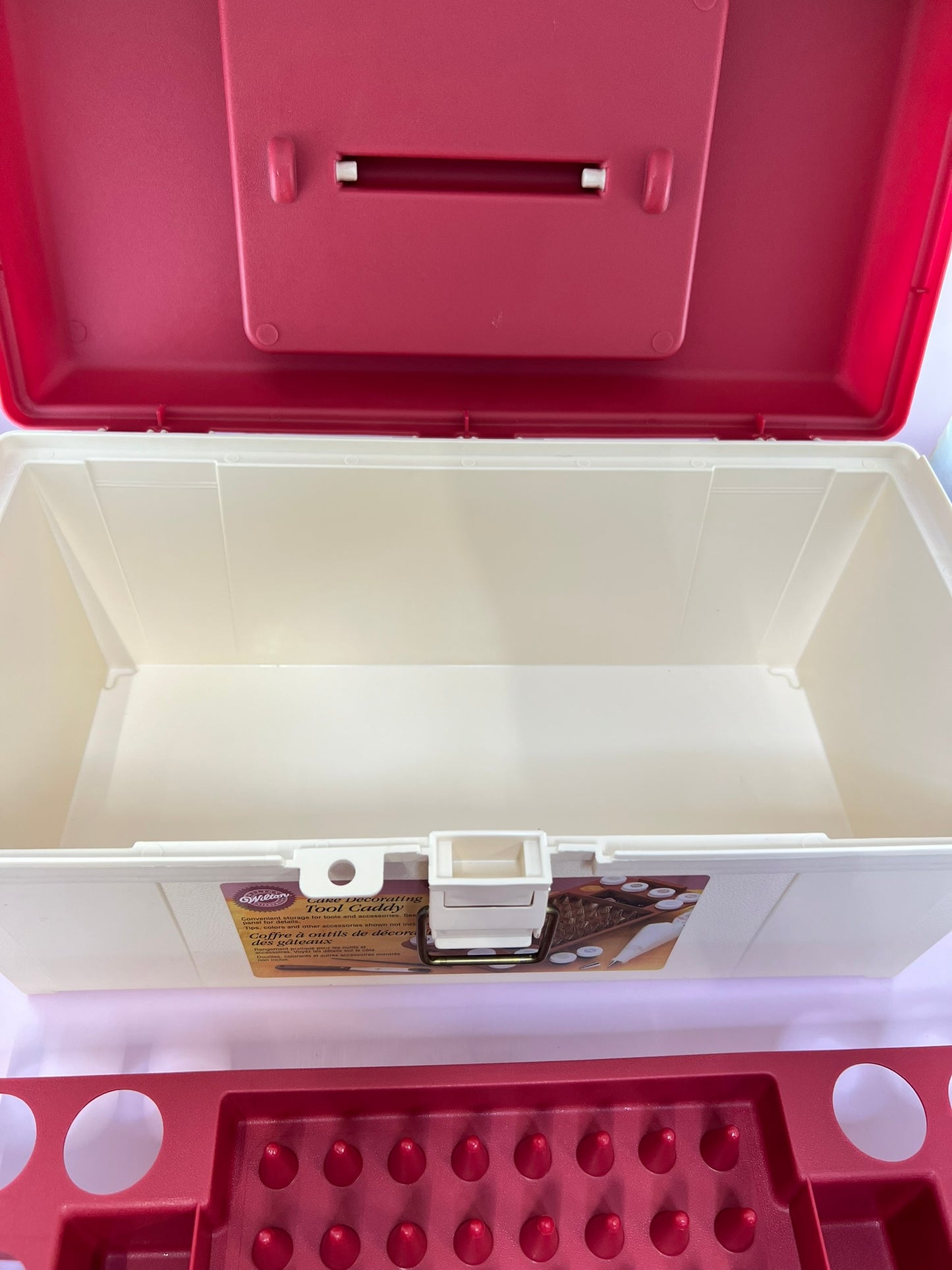 Wilton Cake Decorating Tool Caddy Lift-out Tray Tools Not Included Lockable