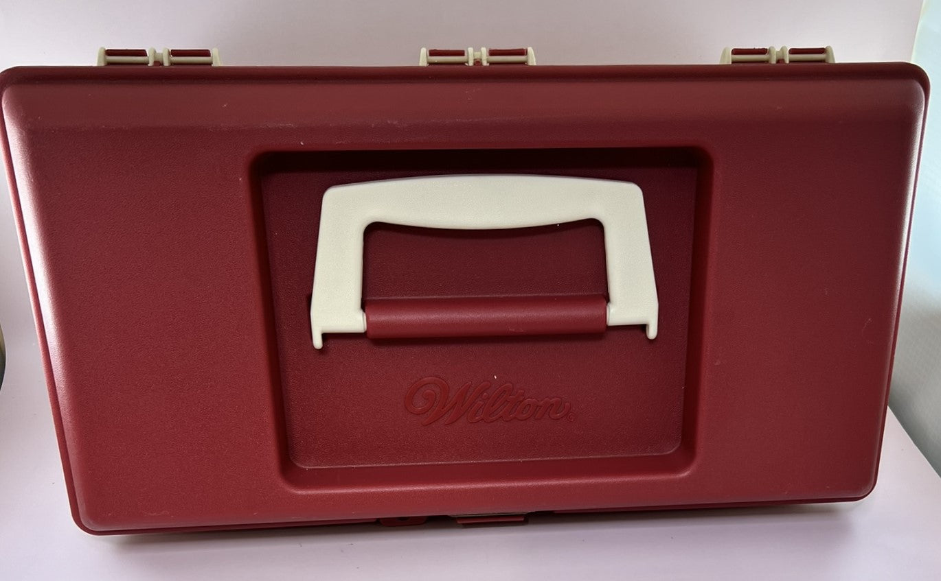 Wilton Cake Decorating Tool Caddy Lift-out Tray Tools Not Included Lockable