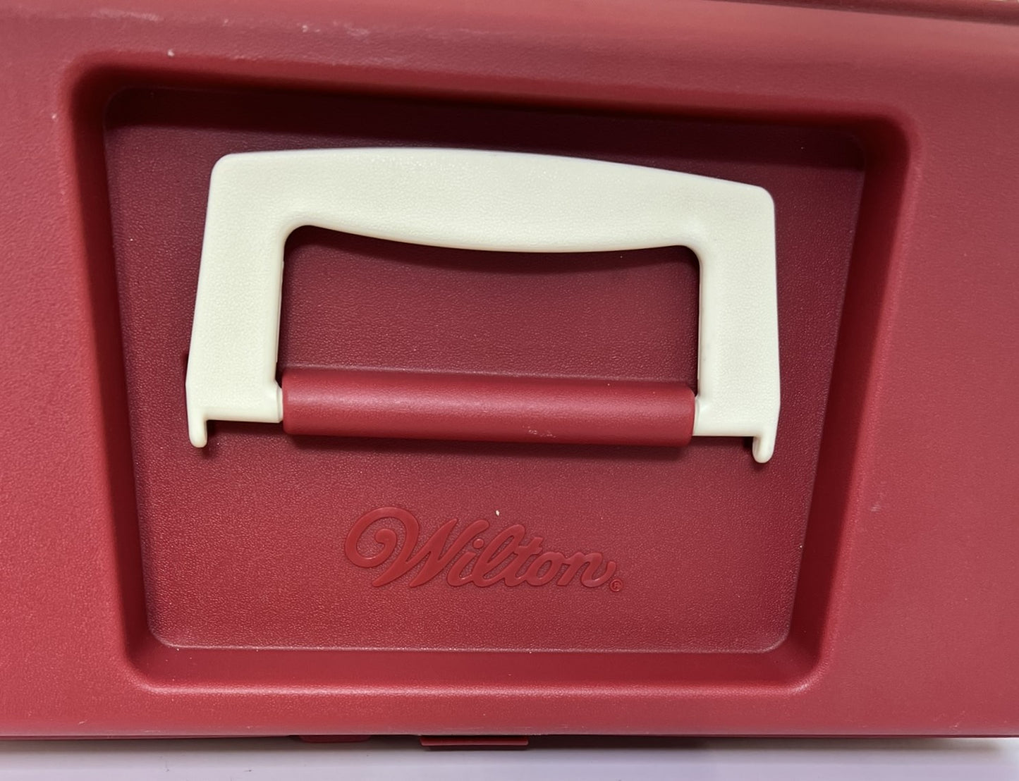 Wilton Cake Decorating Tool Caddy Lift-out Tray Tools Not Included Lockable